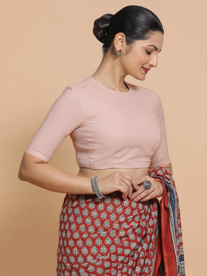 Lara x Rozaana | Jewel Neck Saree Blouse in Misty Pink Linen-Binks
