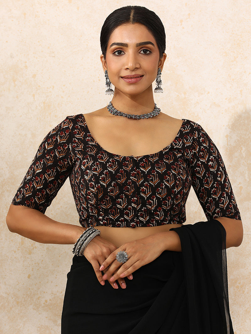 Lata x Rozaana | Elbow Sleeves Saree Blouse in Midnight Lily Block Print Cotton-Binks