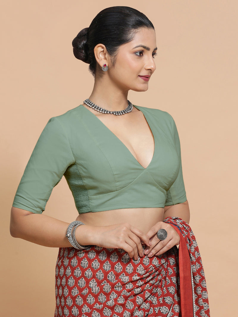 Malika x Rozaana | Deep Neck Saree Blouse in Peppermint Green Linen-Binks