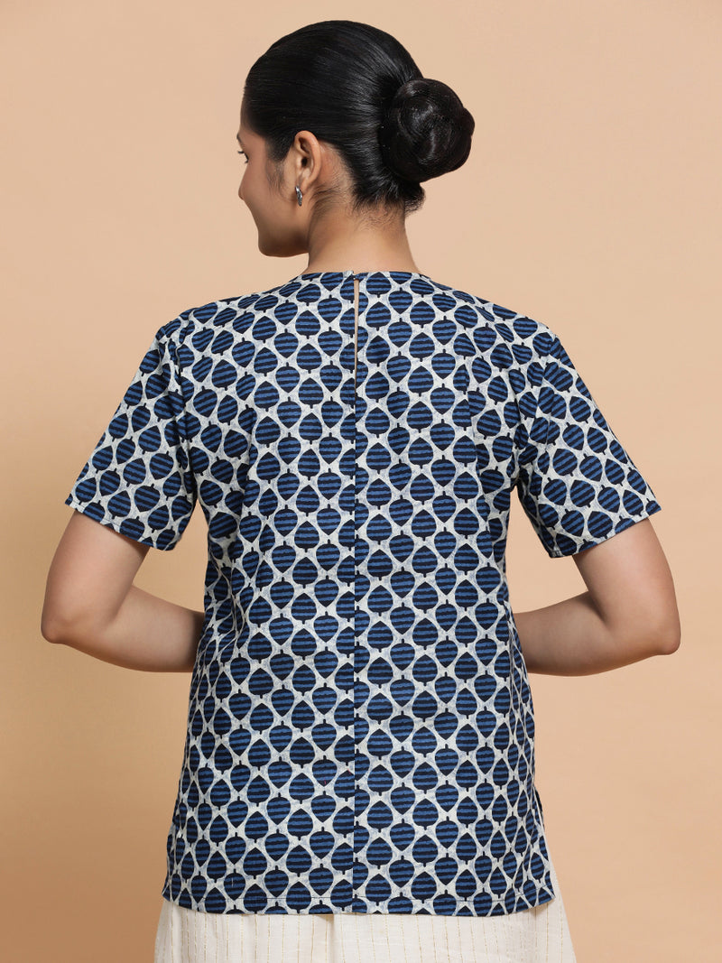 Mariam x Rozaana | Short Sleeves Cotton Saree Blouse in Indigo Blue Leaf Block Print Fabric-Binks