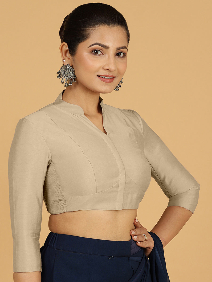 Maya x Rozaana Saree Blouse, in Grey Viscose, featuring three quarter sleeves and stylised neckline, made for daily & work.