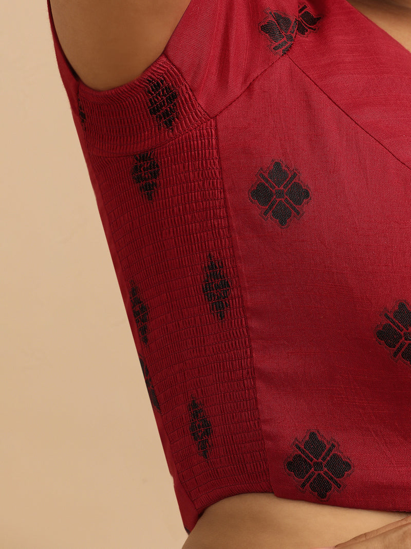 Minoo x Rozaana | Short Sleeves Saree Blouse in Red Jacquard Cotton-Binks