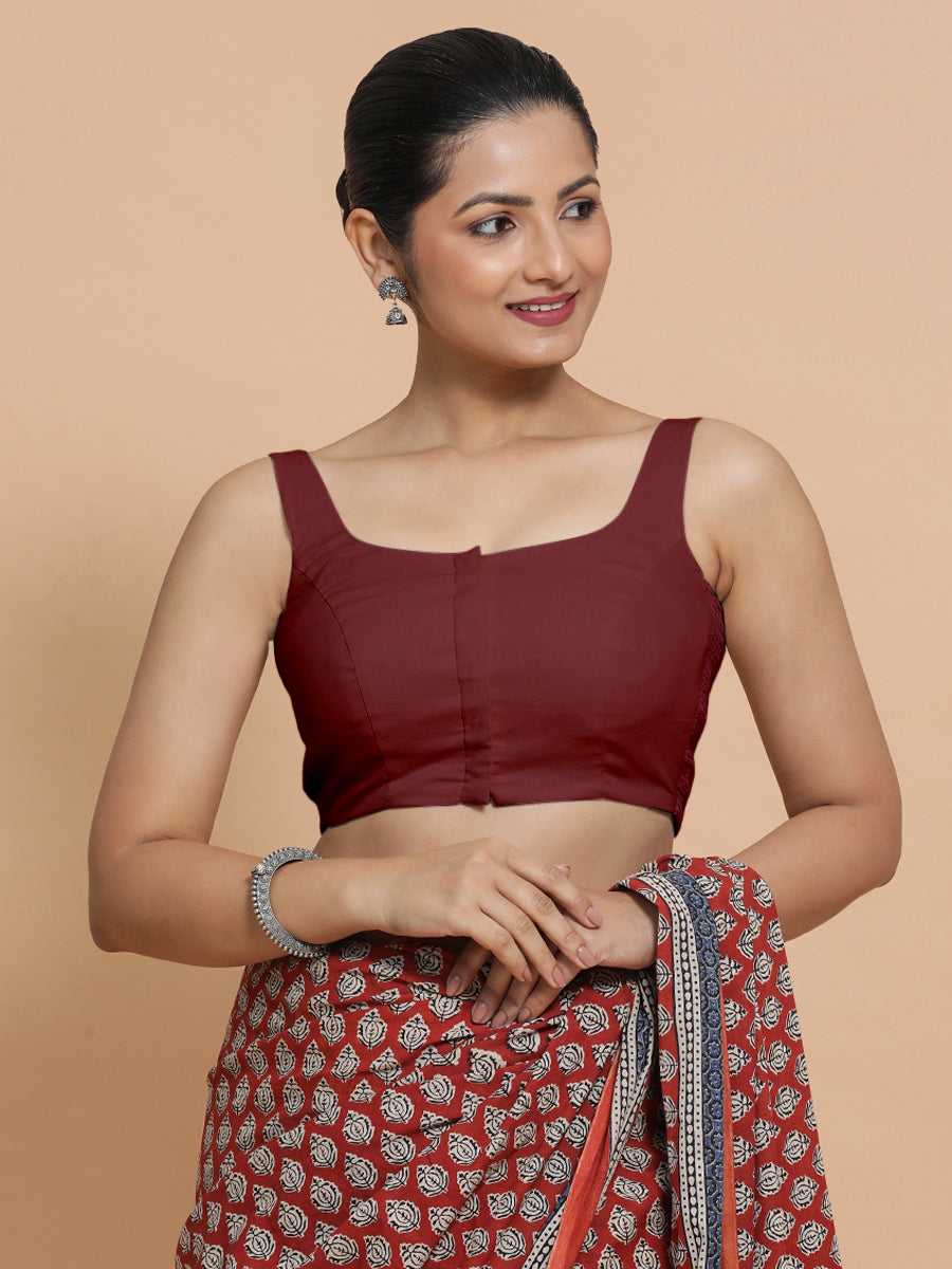 Mohini x Rozaana Saree Blouse, in Maroon Cotton, featuring sleeveless and round neckline, made for daily & work (view 8).
