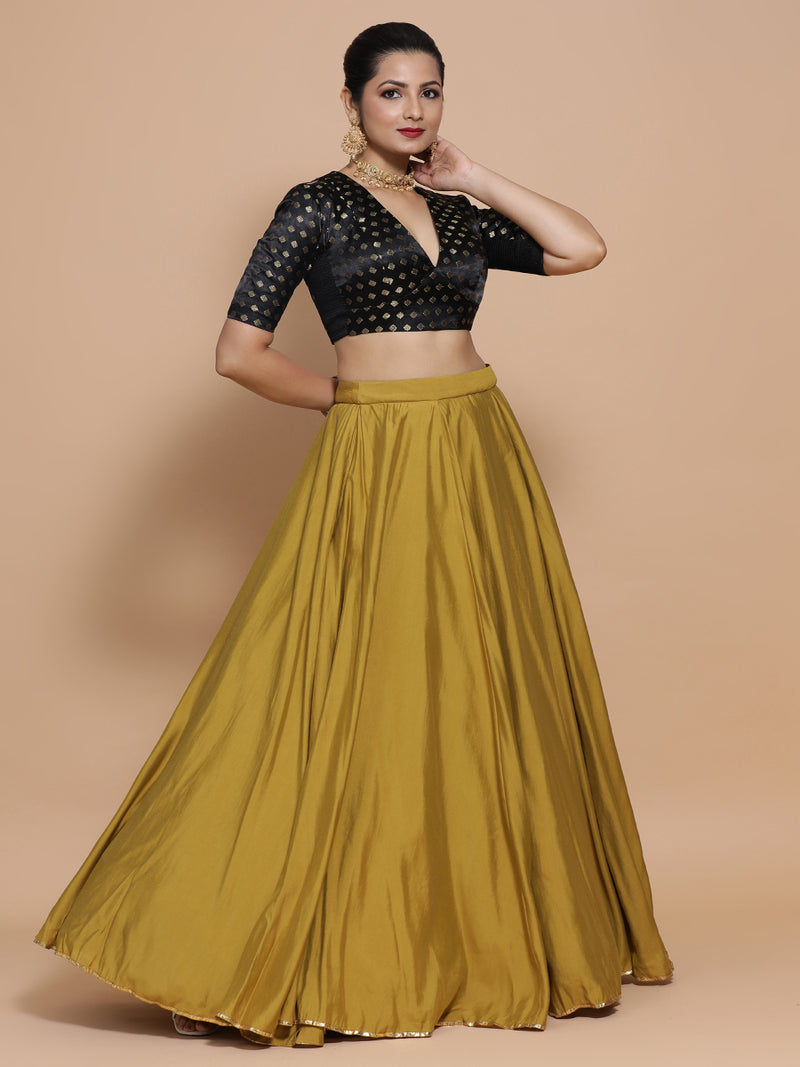 Nida x Tyohaar | Elbow Sleeves Satin Viscose Saree Blouse in Black Butta Fabric-Binks