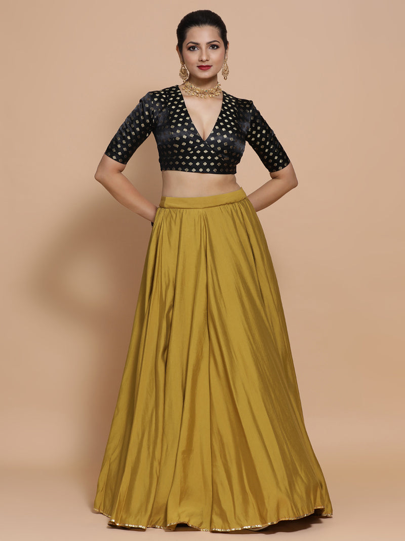 Nida x Tyohaar | Elbow Sleeves Satin Viscose Saree Blouse in Black Butta Fabric-Binks