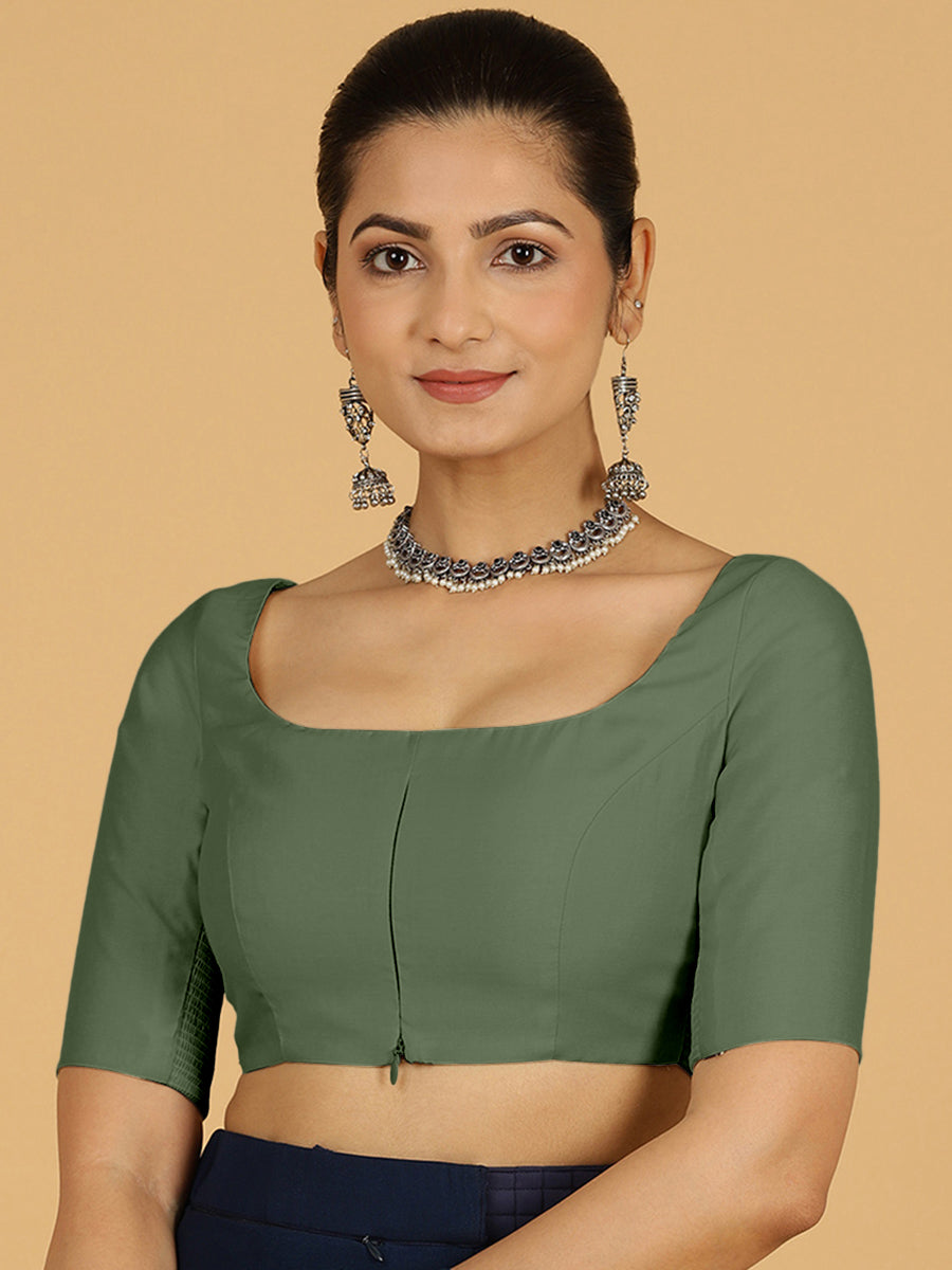 Nidhi x Rozaana Saree Blouse, in Green Viscose, featuring elbow sleeves and scoop neckline, made for daily & work (view 8).
