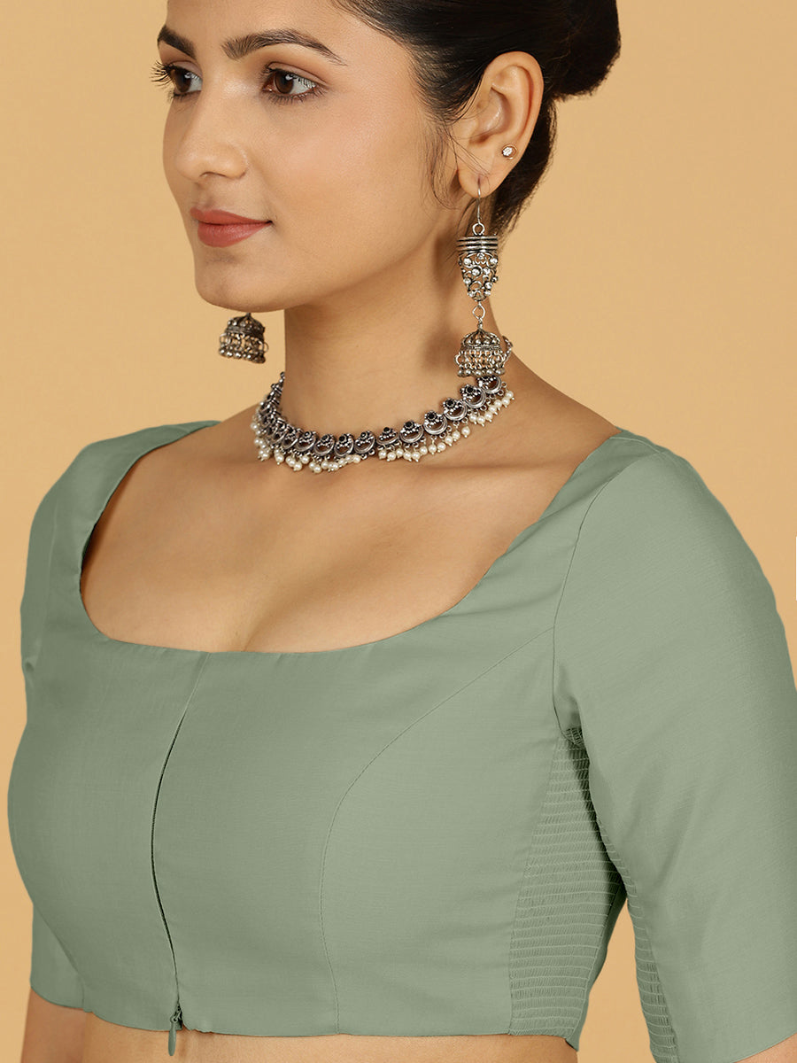 Nidhi x Rozaana Saree Blouse, in Green Viscose, featuring elbow sleeves and scoop neckline, made for daily & work (view 5).