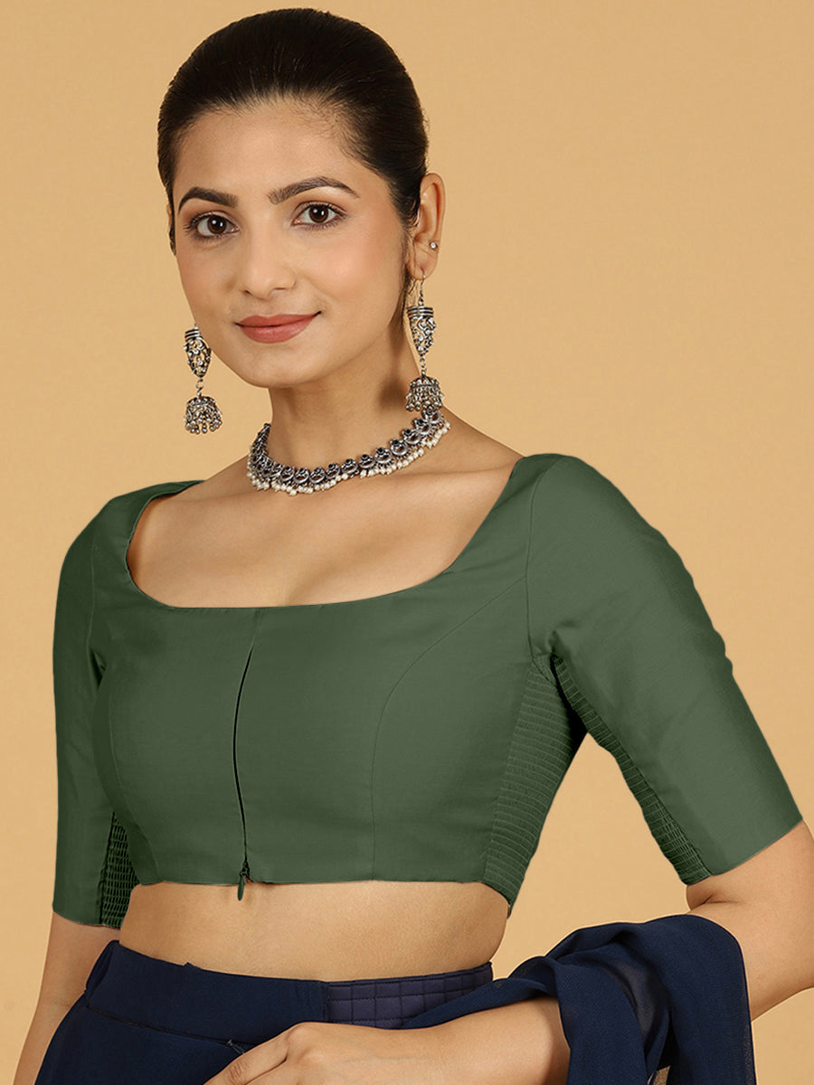 Nidhi x Rozaana Saree Blouse, in Green Viscose, featuring elbow sleeves and scoop neckline, made for daily & work (view 6).