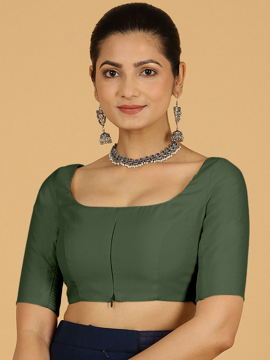 Nidhi x Rozaana Saree Blouse, in Green Viscose, featuring elbow sleeves and scoop neckline, made for daily & work (view 8).