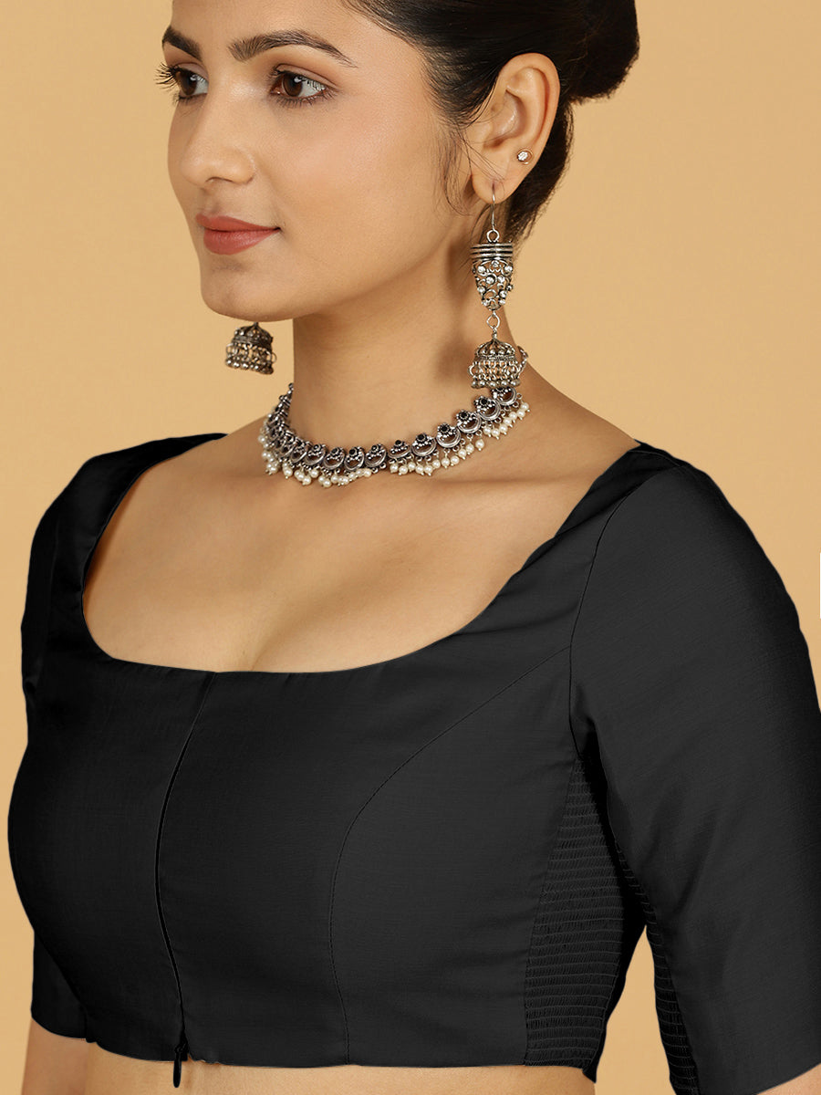 Nidhi x Rozaana Saree Blouse, in Black Viscose, featuring elbow sleeves and scoop neckline, made for daily & work (view 5).