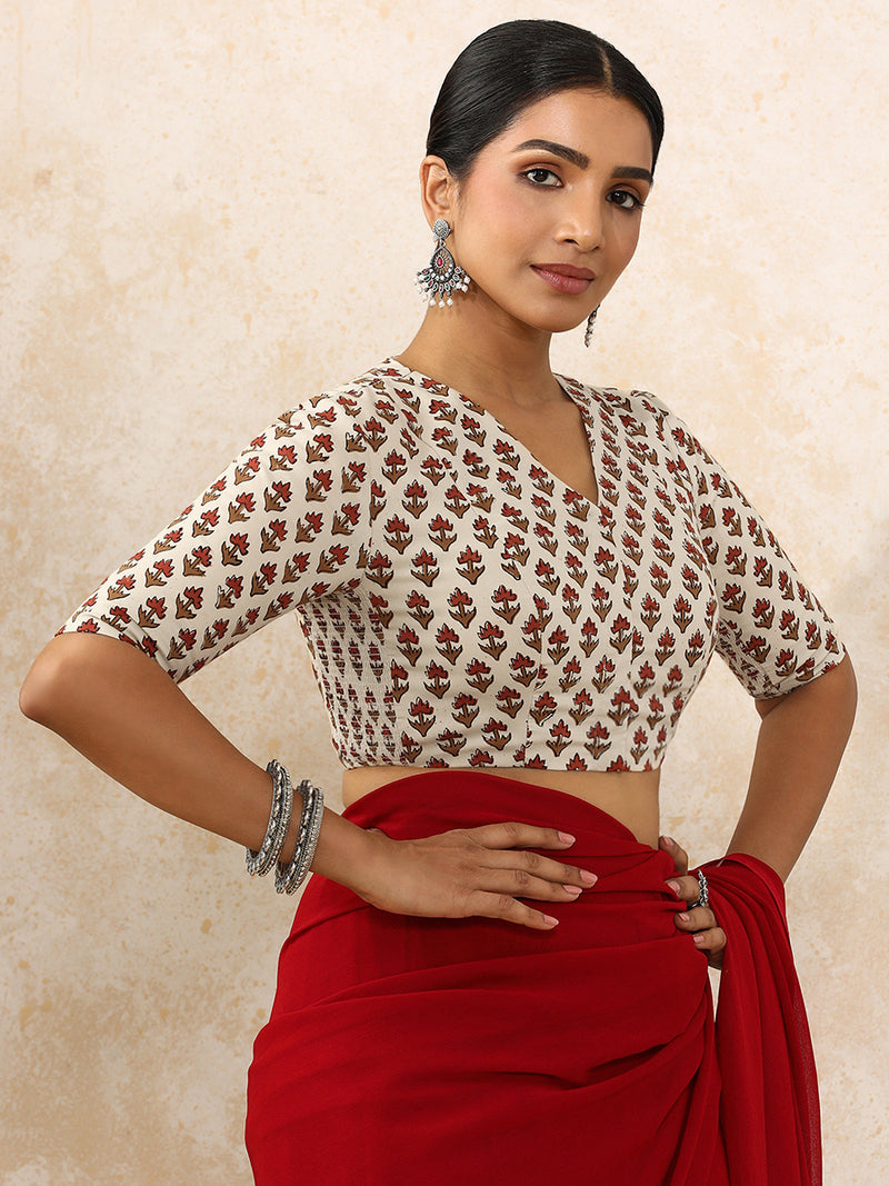 Nila x Rozaana | Elbow Sleeves Saree Blouse in Tulip Bloom Cream Block Print Cotton-Binks