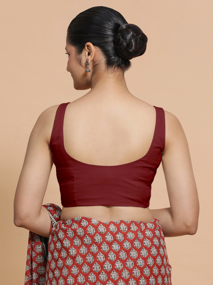 Nisha x Rozaana Saree Blouse, in Red Linen, featuring sleeveless and round neckline, made for daily & work (view 2).