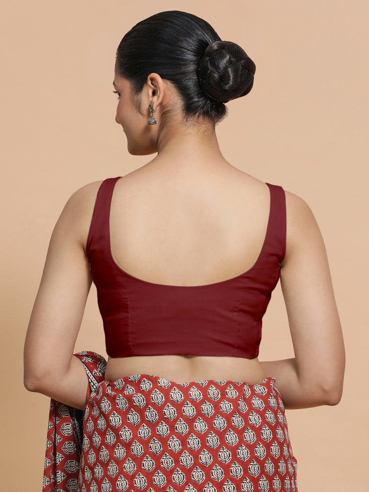 Nisha x Rozaana Saree Blouse, in Red Linen, featuring sleeveless and round neckline, made for daily & work (view 2).