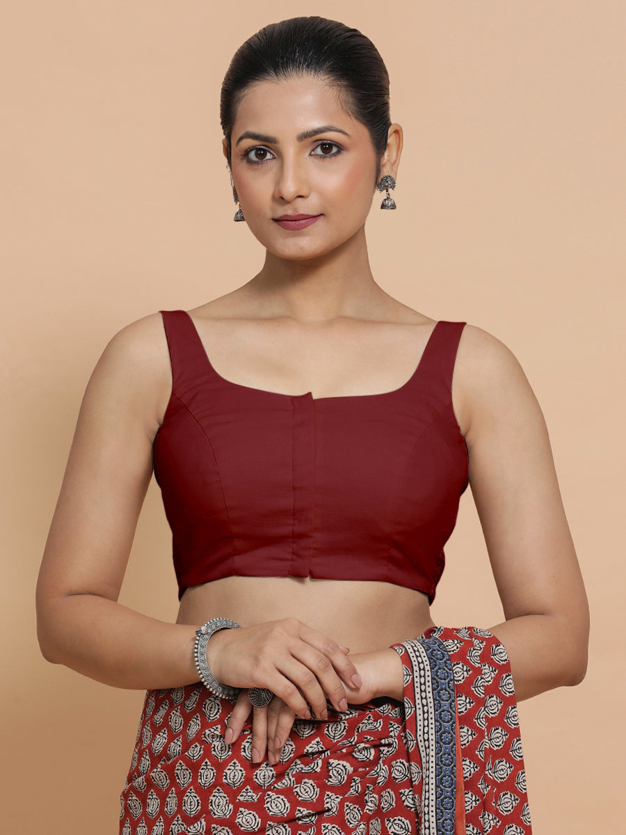 Nisha x Rozaana Saree Blouse, in Red Linen, featuring sleeveless and round neckline, made for daily & work (view 6).