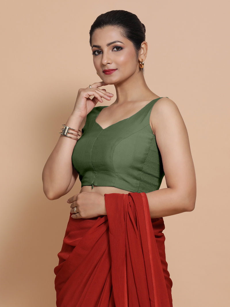 Nitya x Rozaana | Sleeveless Saree Blouse in Hunter Green-Binks