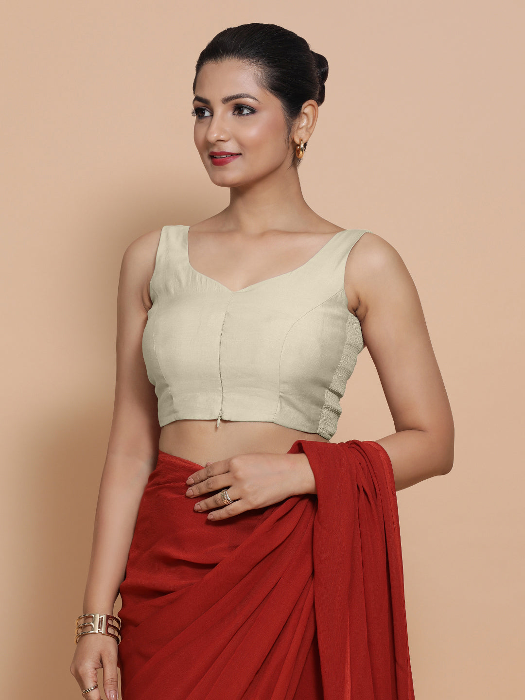 Nitya x Rozaana Saree Blouse, in Cream Viscose, featuring sleeveless and sweetheart neckline, made for daily & work (view 6).