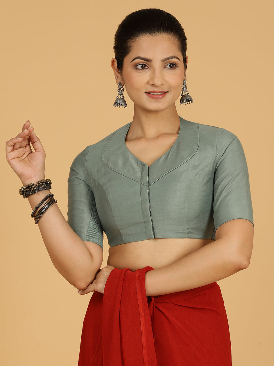 Pallavi x Rozaana Saree Blouse, in Green Viscose, featuring elbow sleeves and curved v-neckline, made for daily & work (view 7).