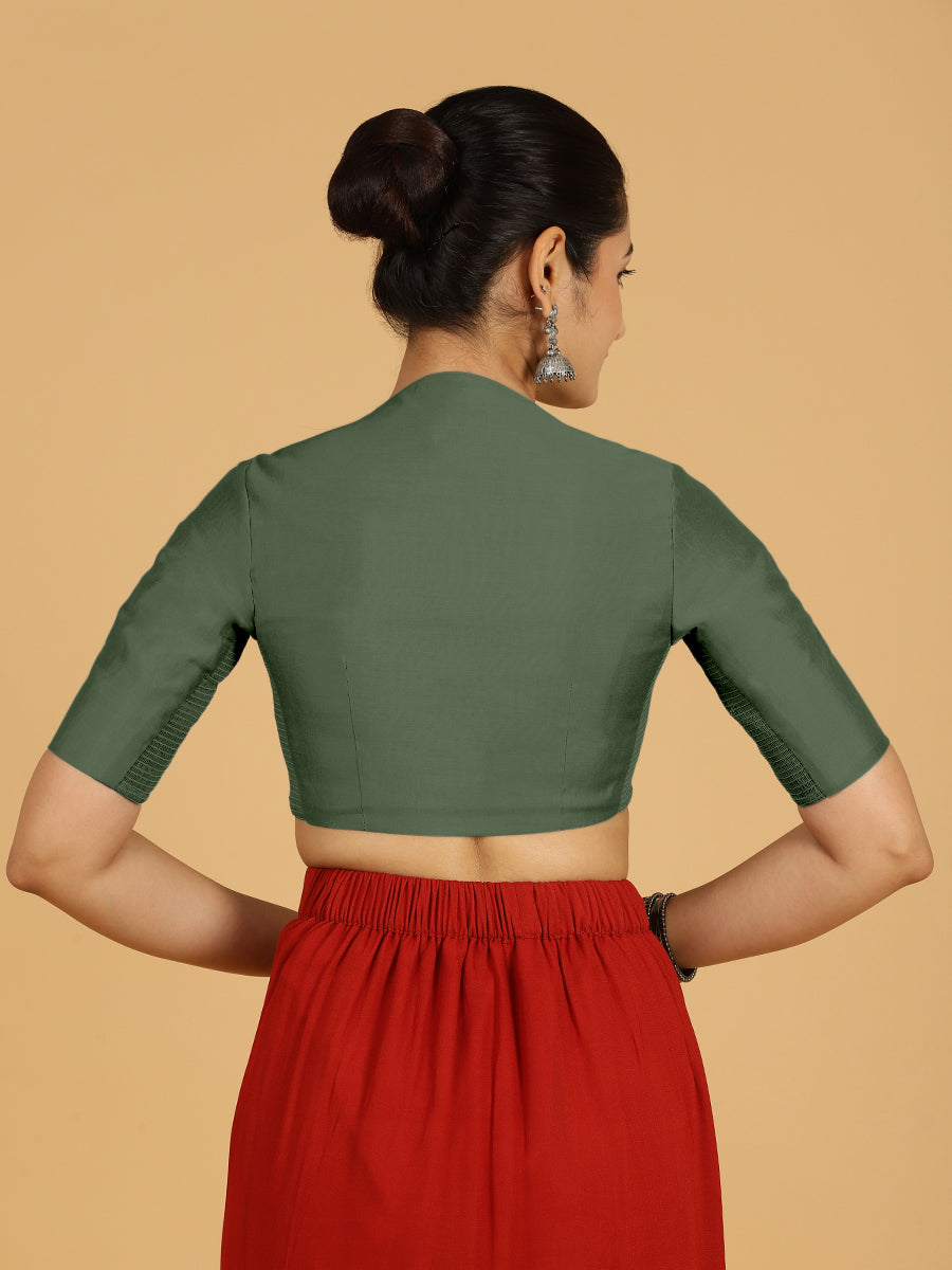 Pallavi x Rozaana Saree Blouse, in Green Viscose, featuring elbow sleeves and curved v-neckline, made for daily & work (view 2).