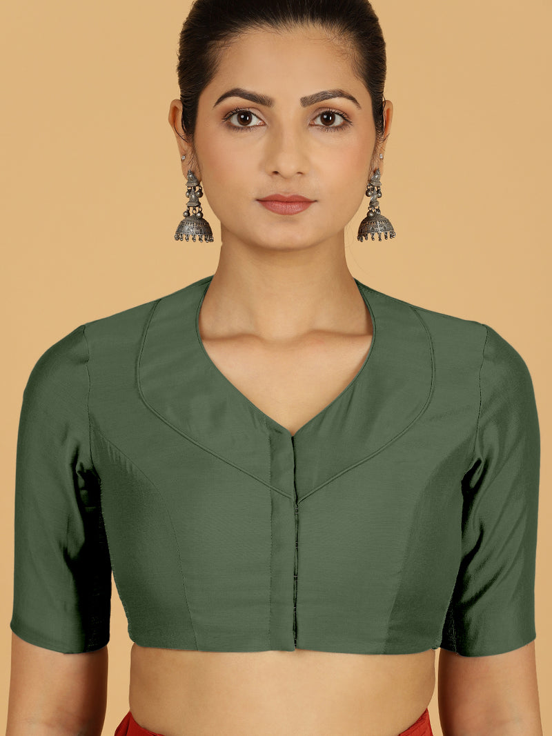 Pallavi x Rozaana | Elbow Sleeves Saree Blouse in Pine Green-Binks