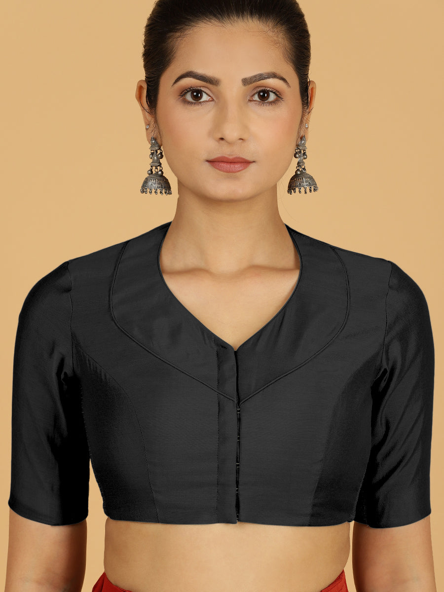Pallavi x Rozaana Saree Blouse, in Black Viscose, featuring elbow sleeves and curved v-neckline, made for daily & work (view 5).