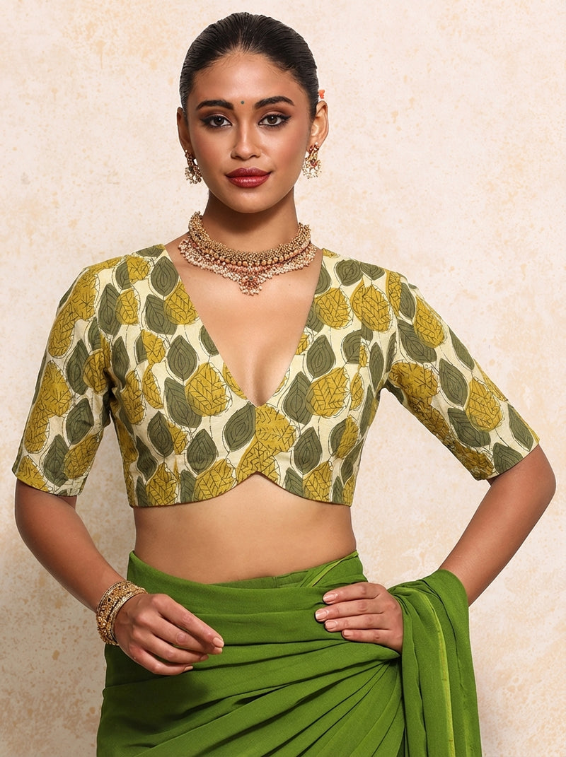 Prabha x Rozaana Saree Blouse, in Cream 100% Cotton - Block Printed, featuring elbow sleeves and v-neckline (view 10).