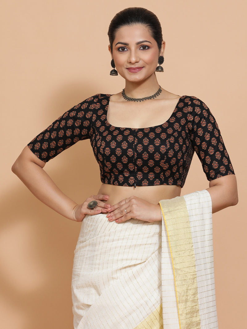 Pranavi x Rozaana | Elbow Sleeves Cotton Saree Blouse in Black Peacock Block Print Fabric-Binks