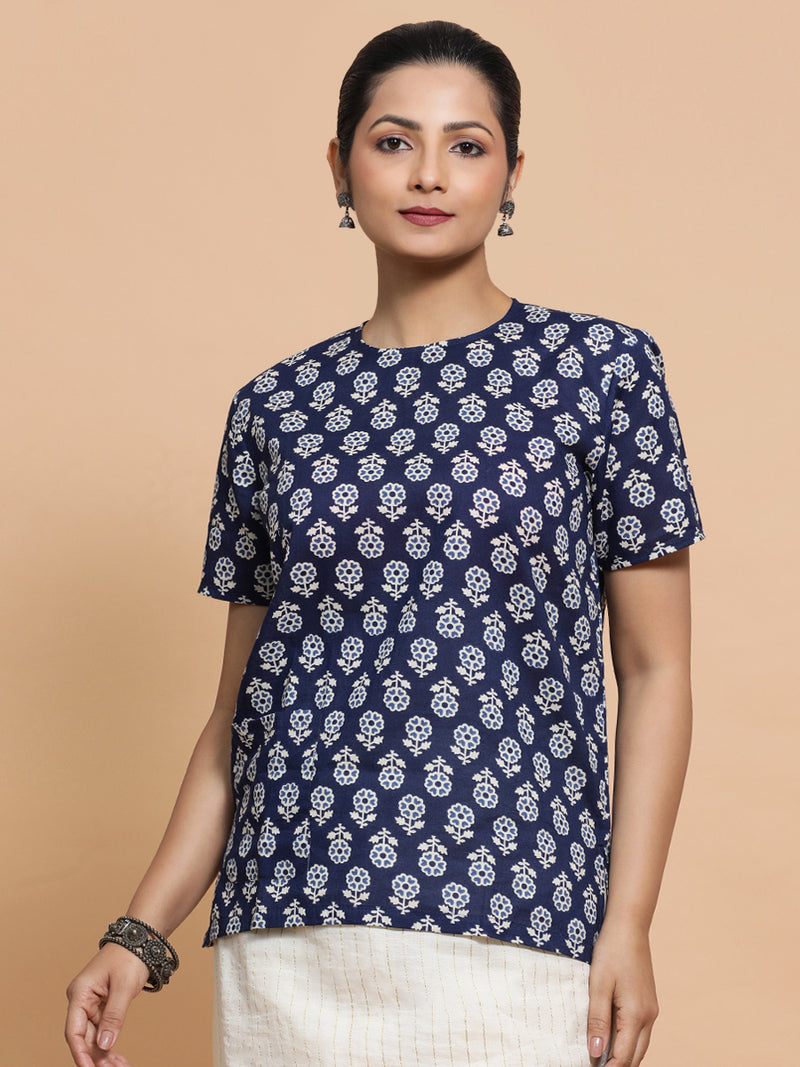Priyanka x Rozaana | Short Sleeves Cotton Saree Blouse in Indigo Blue Flower Block Print Fabric-Binks
