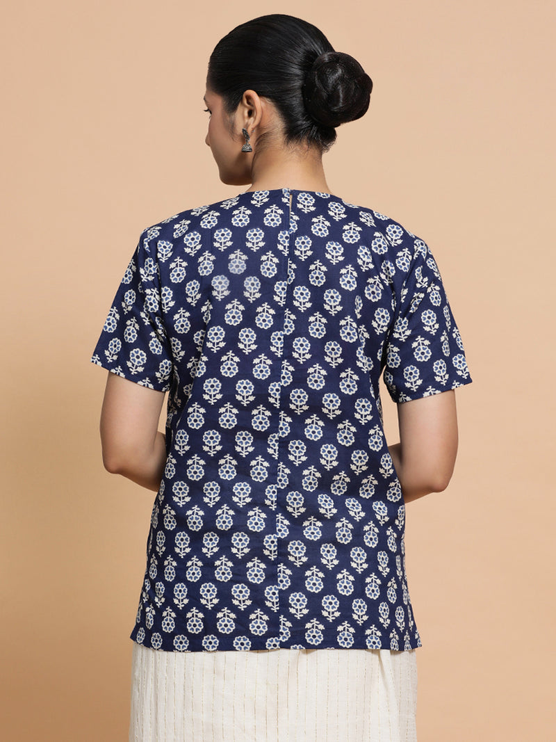 Priyanka x Rozaana | Short Sleeves Cotton Saree Blouse in Indigo Blue Flower Block Print Fabric-Binks