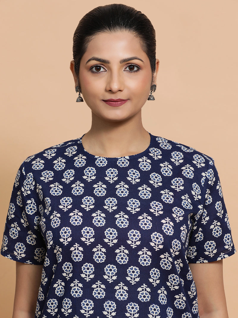 Priyanka x Rozaana | Short Sleeves Cotton Saree Blouse in Indigo Blue Flower Block Print Fabric-Binks