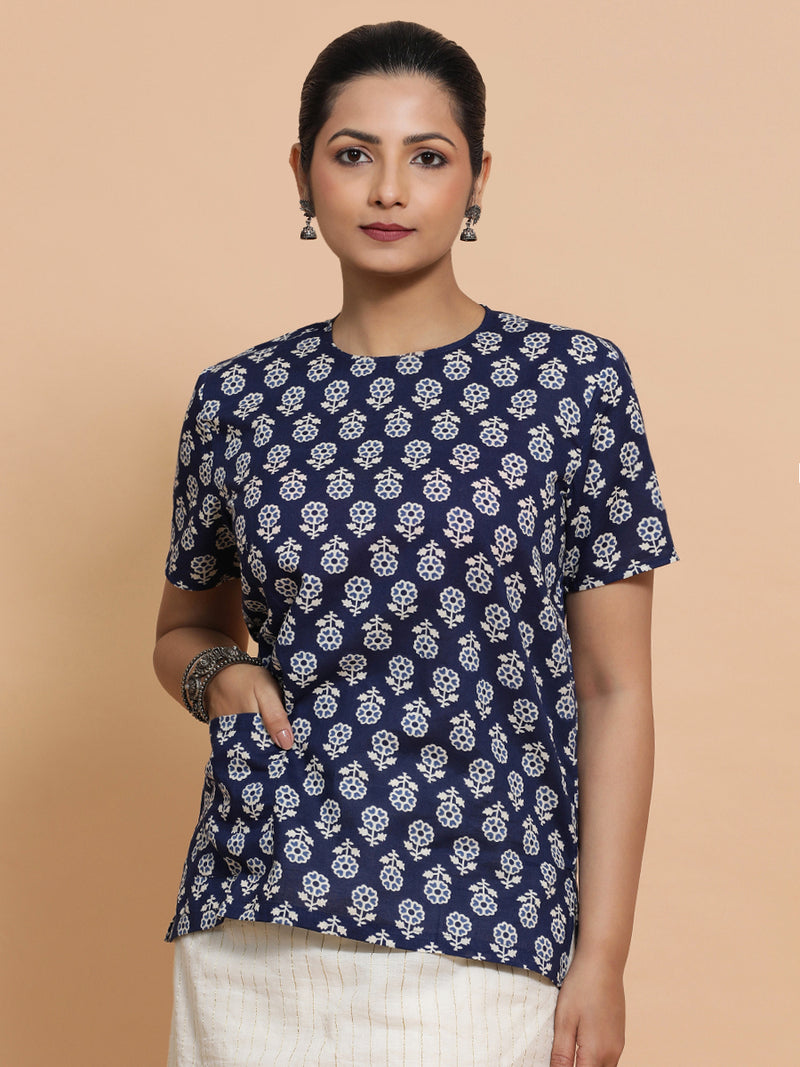 Priyanka x Rozaana | Short Sleeves Cotton Saree Blouse in Indigo Blue Flower Block Print Fabric-Binks