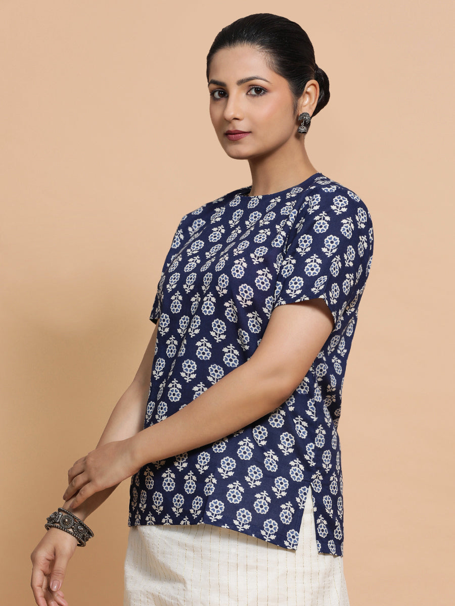 Priyanka x Rozaana Saree Blouse, in Blue Cotton, featuring short sleeves and jewel neckline, made for daily & work (view 8).