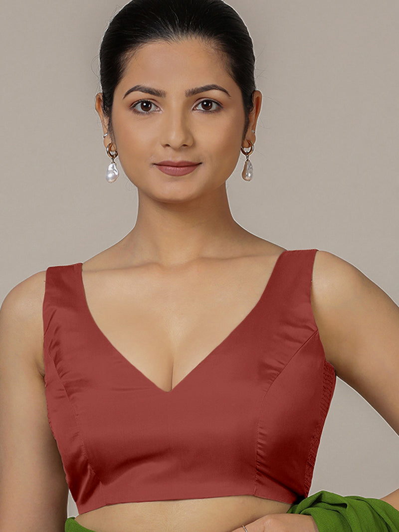 Raisa x Rozaana | Auburn Red Sleeveless FlexiFit™ Saree Blouse with Simple V Neckline and Back Cut-out with Tie-Up-Binks