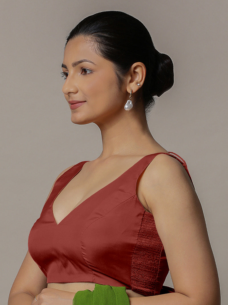 Raisa x Rozaana | Auburn Red Sleeveless FlexiFit™ Saree Blouse with Simple V Neckline and Back Cut-out with Tie-Up-Binks