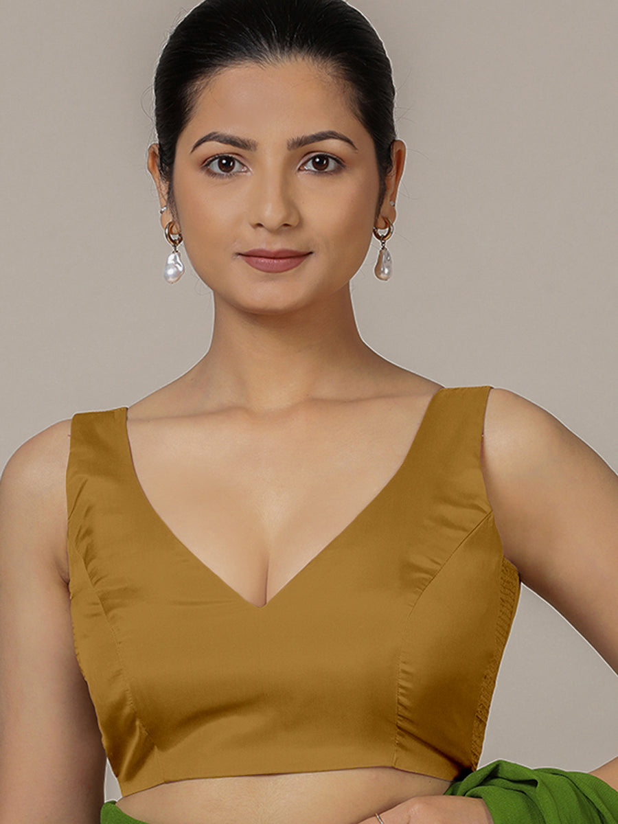 Raisa x Rozaana Saree Blouse, in Gold Vegan Silk, featuring sleeveless and curved v-neckline, made for party & festive (view 6).
