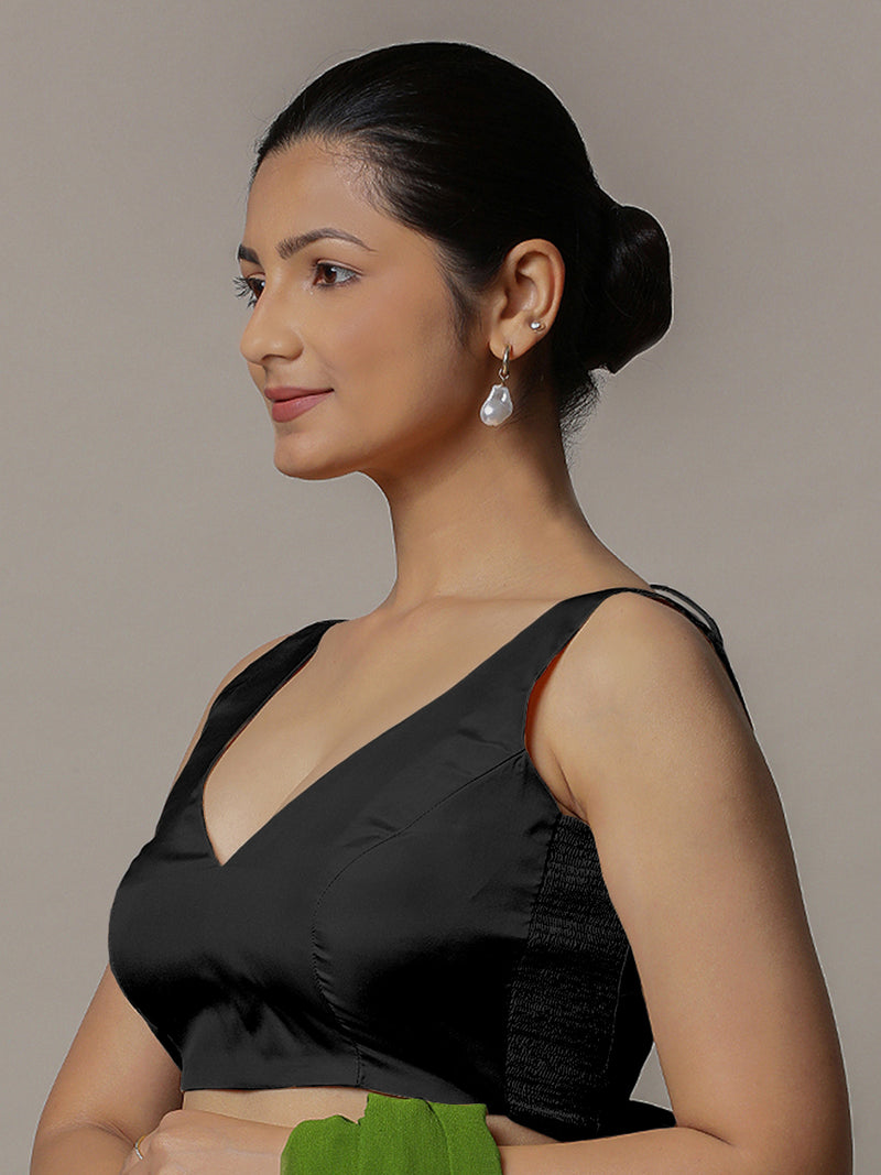 Raisa x Rozaana | Charcoal Black Sleeveless FlexiFit™ Saree Blouse with Simple V Neckline and Back Cut-out with Tie-Up-Binks