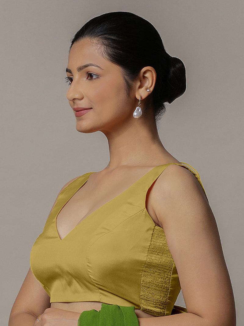 Raisa x Rozaana | Lemon Yellow Sleeveless FlexiFit™ Saree Blouse with Simple V Neckline and Back Cut-out with Tie-Up-Binks