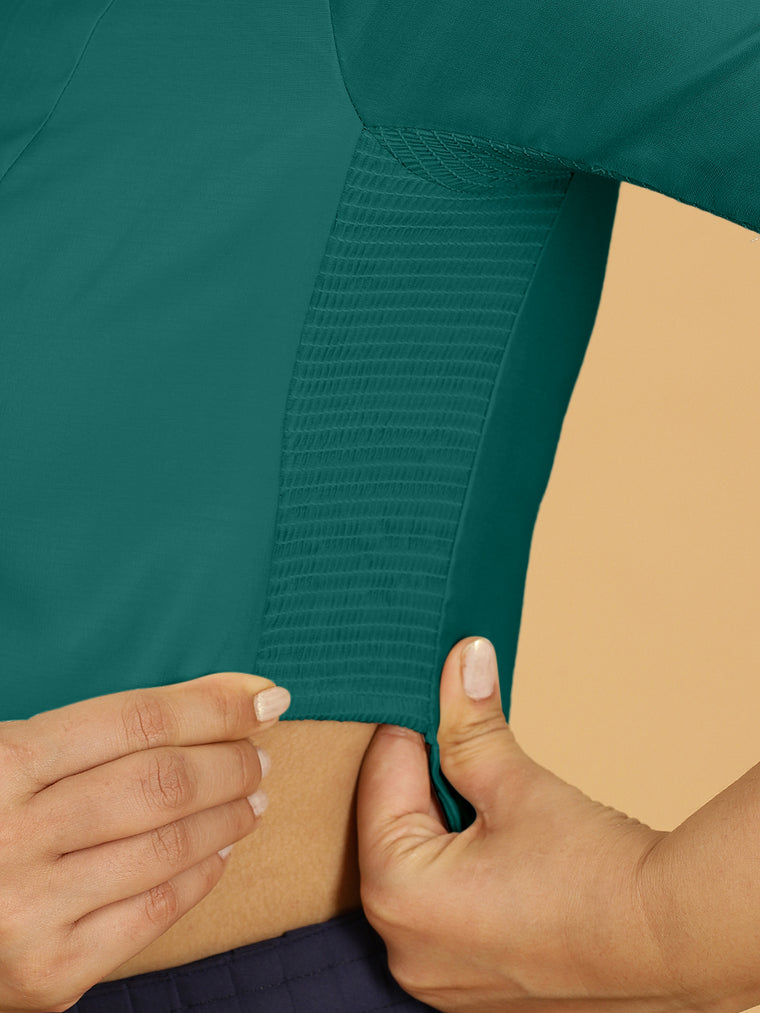 Rekha x Rozaana Saree Blouse, in Green Viscose, featuring elbow sleeves and round neckline, made for daily & work (view 3).