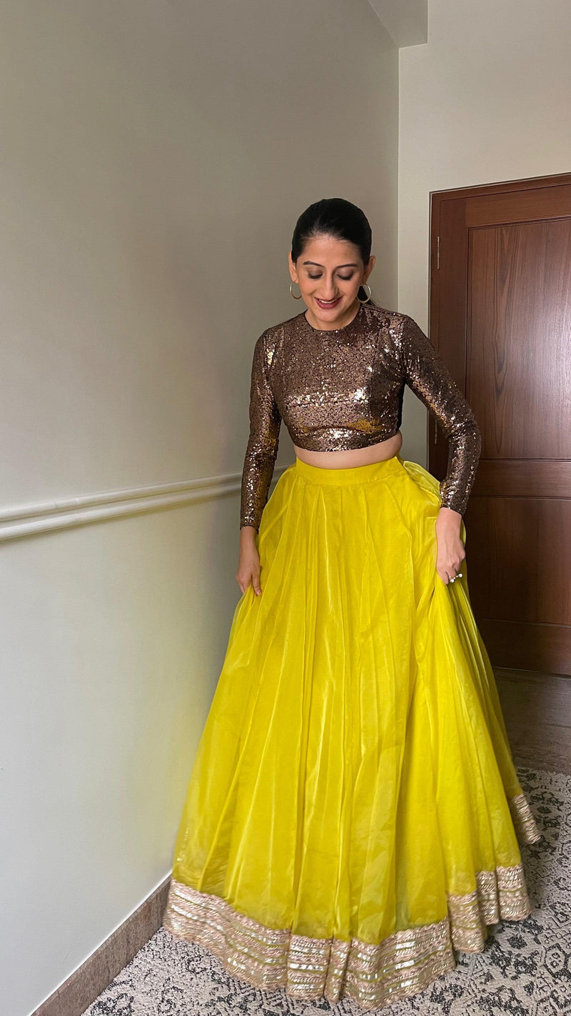 Reva x Tyohaar | Full Sleeves Gold Sequined Shimmer Saree Blouse with Jewel Neck-Binks