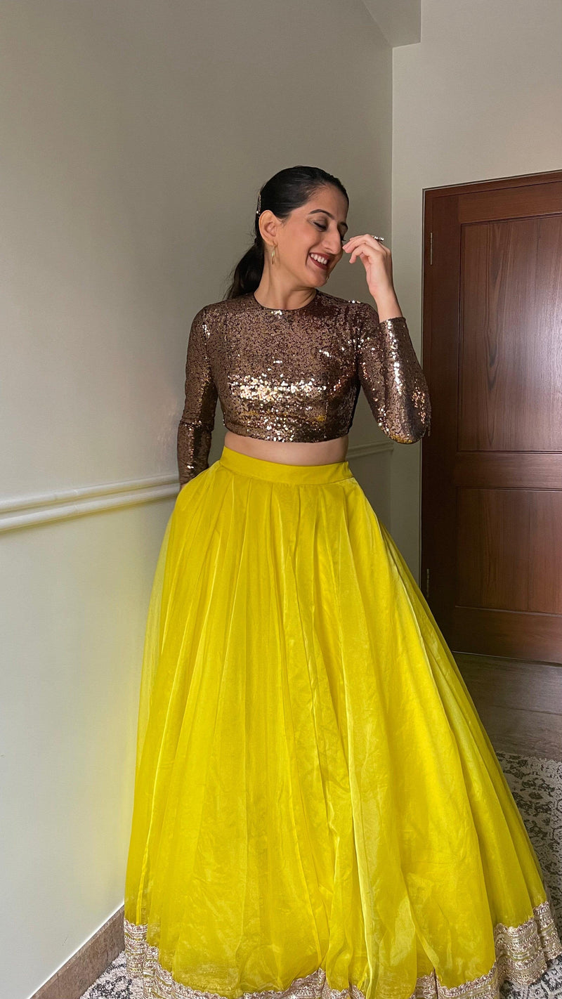 Reva x Tyohaar | Full Sleeves Gold Sequined Shimmer Saree Blouse with Jewel Neck-Binks