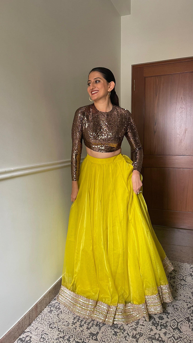 Reva x Tyohaar | Full Sleeves Gold Sequined Shimmer Saree Blouse with Jewel Neck-Binks