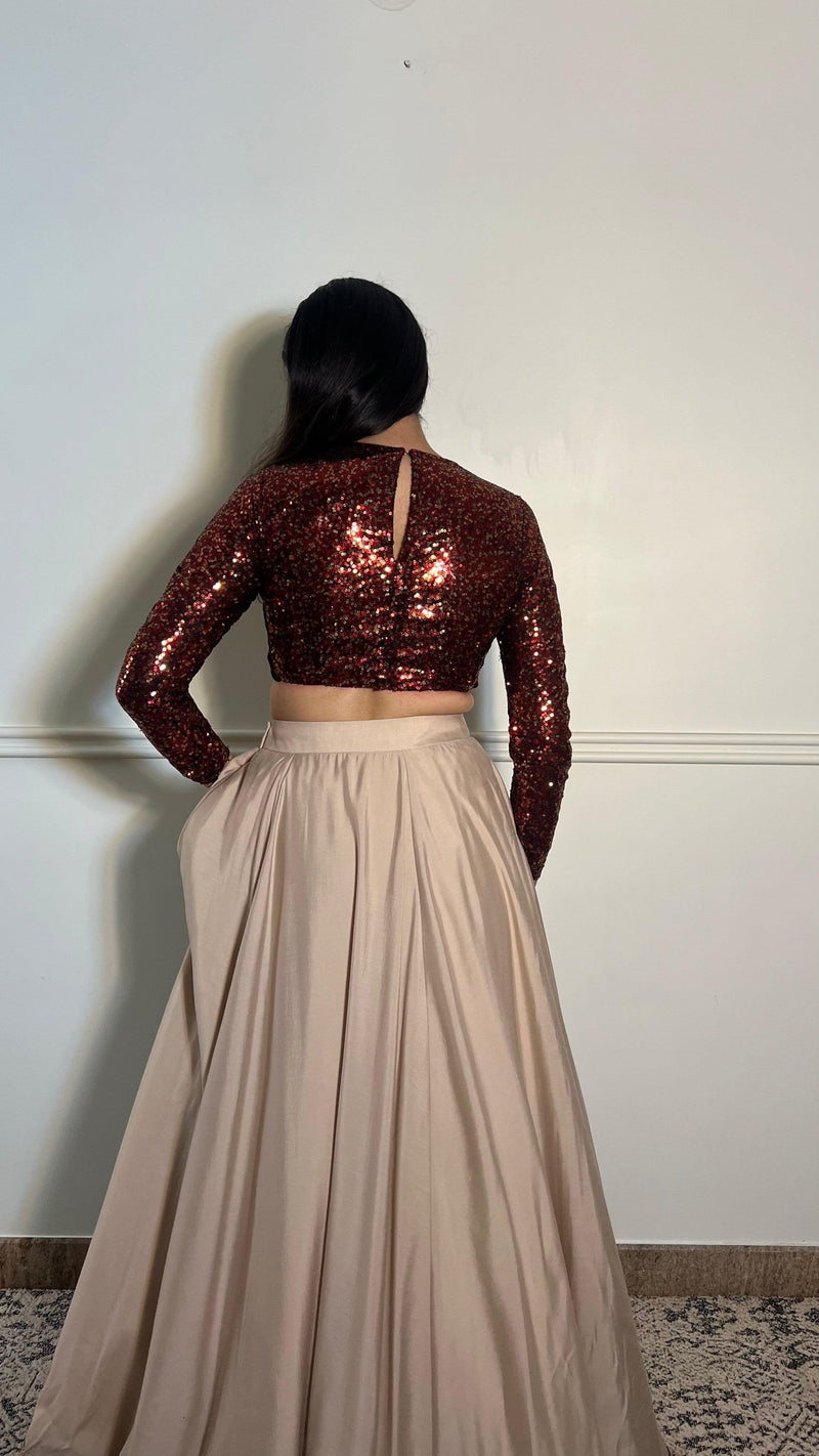 Reva x Tyohaar | Full Sleeves Red Sequined Saree Blouse with Jewel Neck-Binks