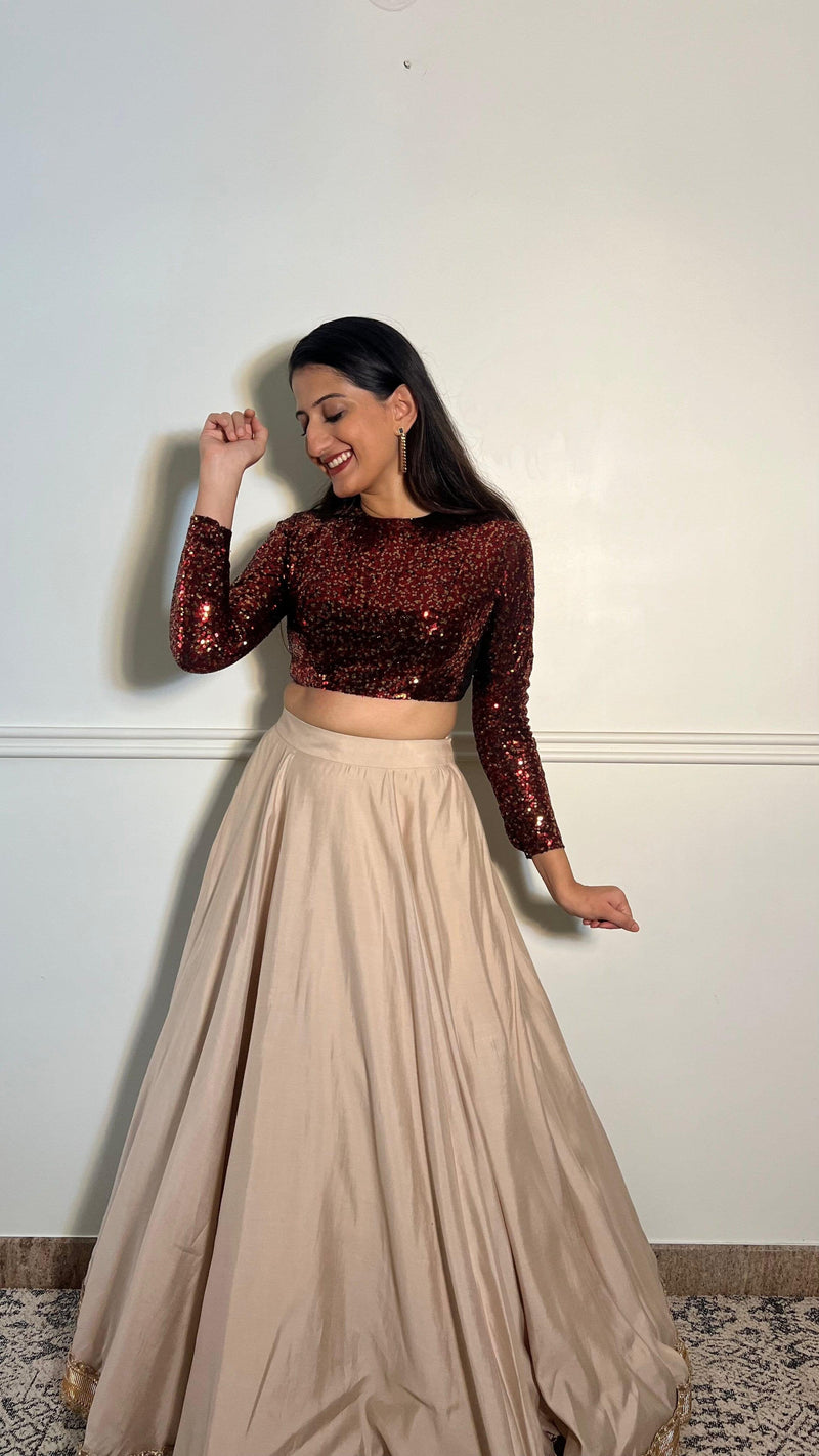 Reva x Tyohaar | Full Sleeves Red Sequined Saree Blouse with Jewel Neck-Binks