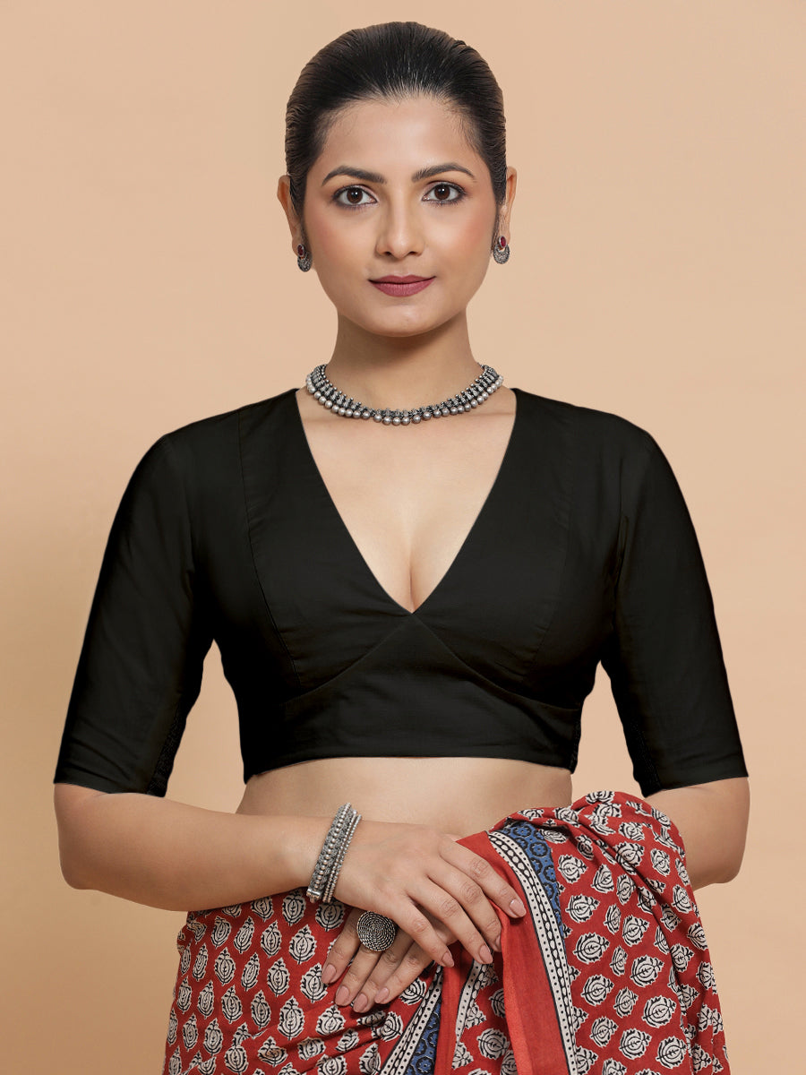 Riddhima x Rozaana Saree Blouse, in Black Cotton, featuring elbow sleeves and v-neckline, made for daily & work (view 5).