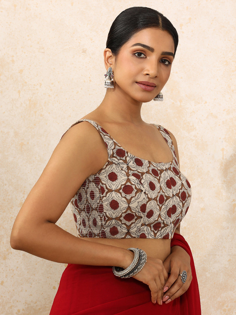 Ritu x Rozaana Saree Blouse, in Cream 100% Cotton - Block Printed, featuring sleeveless and round neckline (view 7).