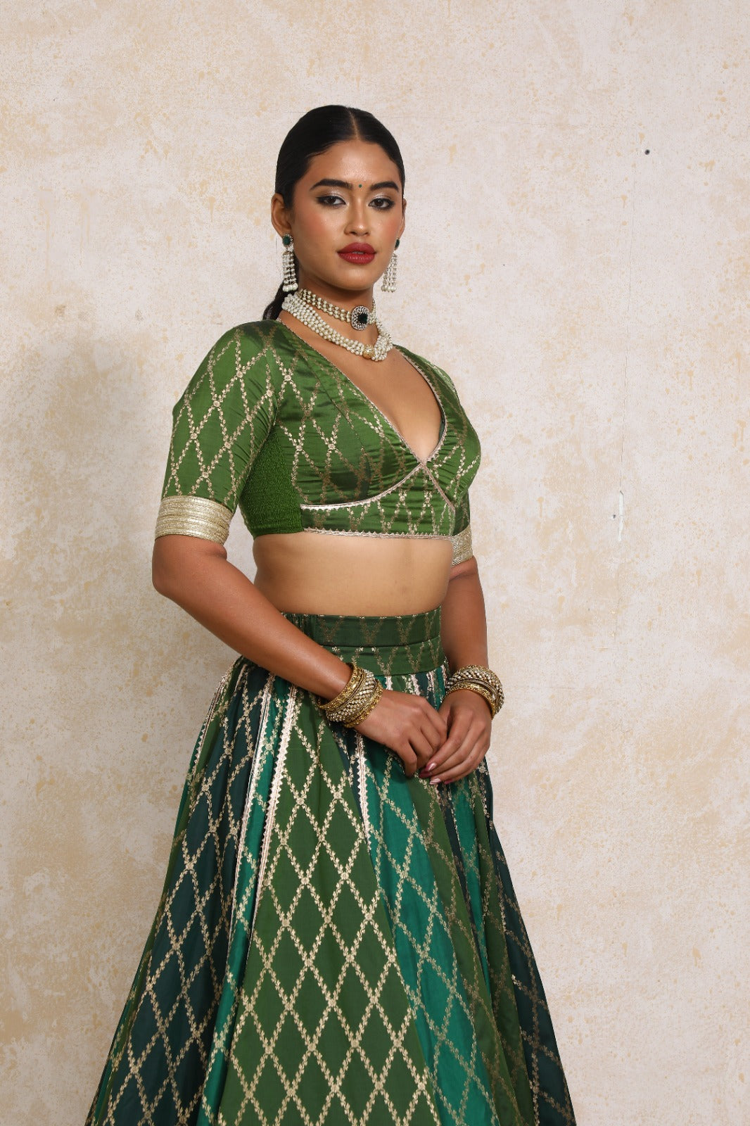 Rivya x Tyohaar Saree Blouse, in Green Viscose Silk Brocade, featuring elbow sleeves and v-neckline (view 5).