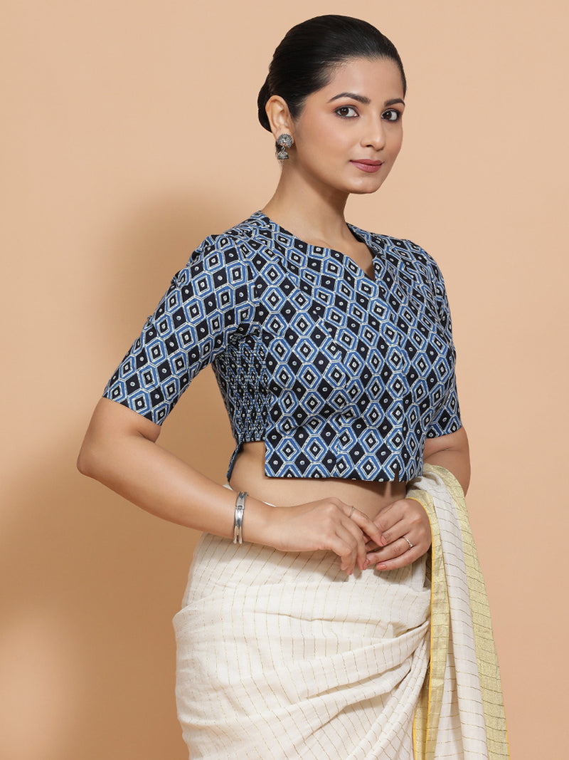 Saachi x Rozaana | Elbow Sleeves Cotton Saree Blouse in Indigo Blue Geometric Block Print Fabric-Binks