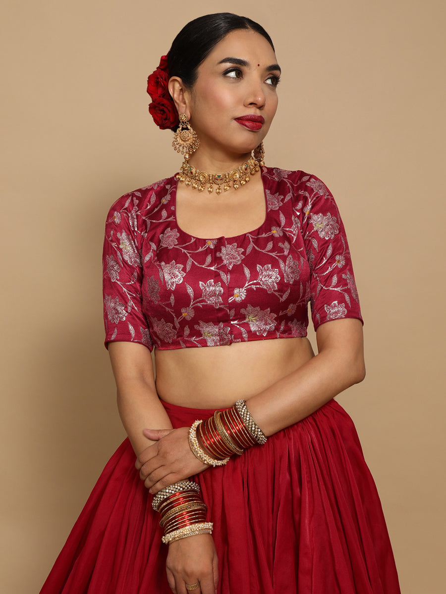 Saanvi x Tyohaar Saree Blouse, in Red Embroidery & Brocade, featuring elbow sleeves and pot neckline (view 5).
