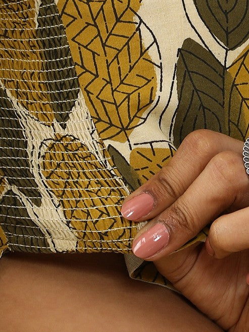 Saaya x Rozaana | Olive Foliage Block Print Cotton Saree Blouse-Binks