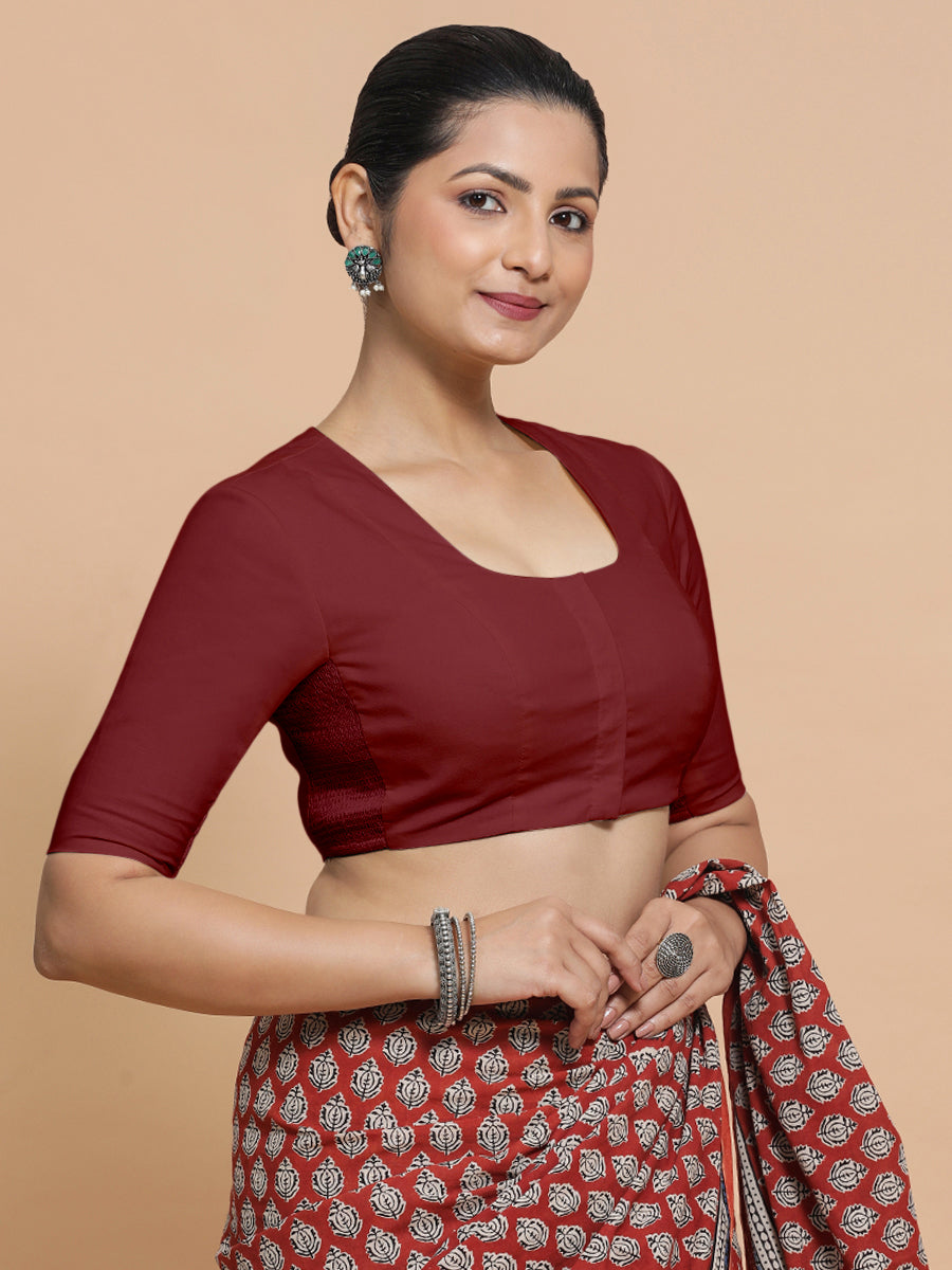 Sadia x Rozaana Saree Blouse, in Red Linen, featuring elbow sleeves and round neckline, made for daily & work (view 6).