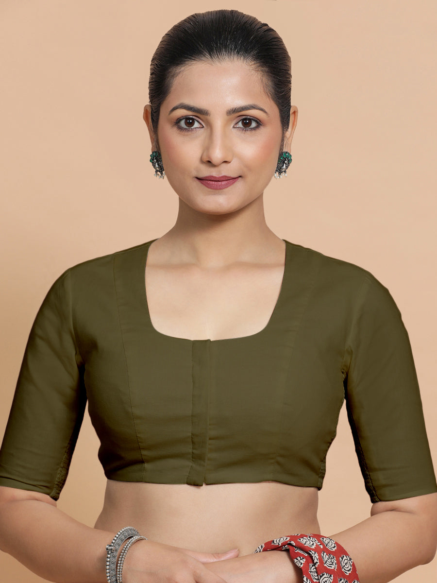 Sadia x Rozaana Saree Blouse, in Green Linen, featuring elbow sleeves and round neckline, made for daily & work (view 5).
